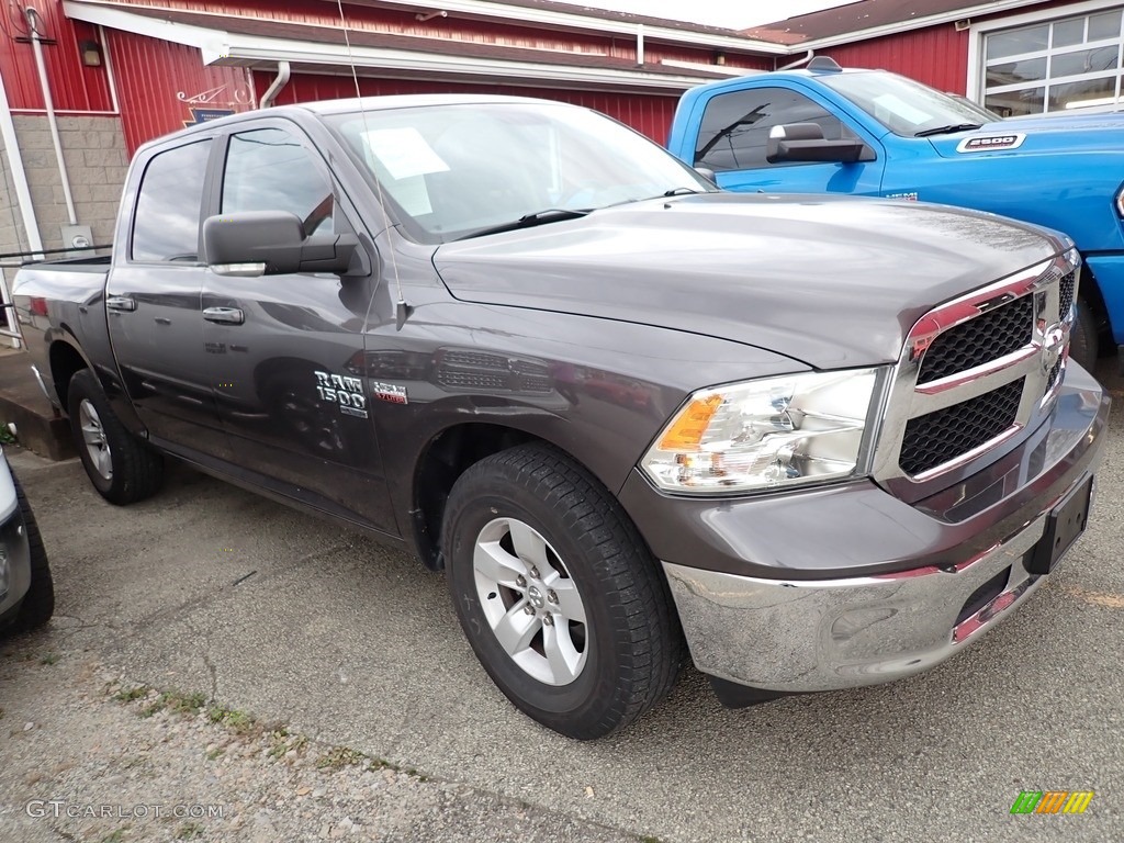 2019 1500 Classic SLT Crew Cab 4x4 - Granite Crystal Metallic / Black/Diesel Gray photo #4