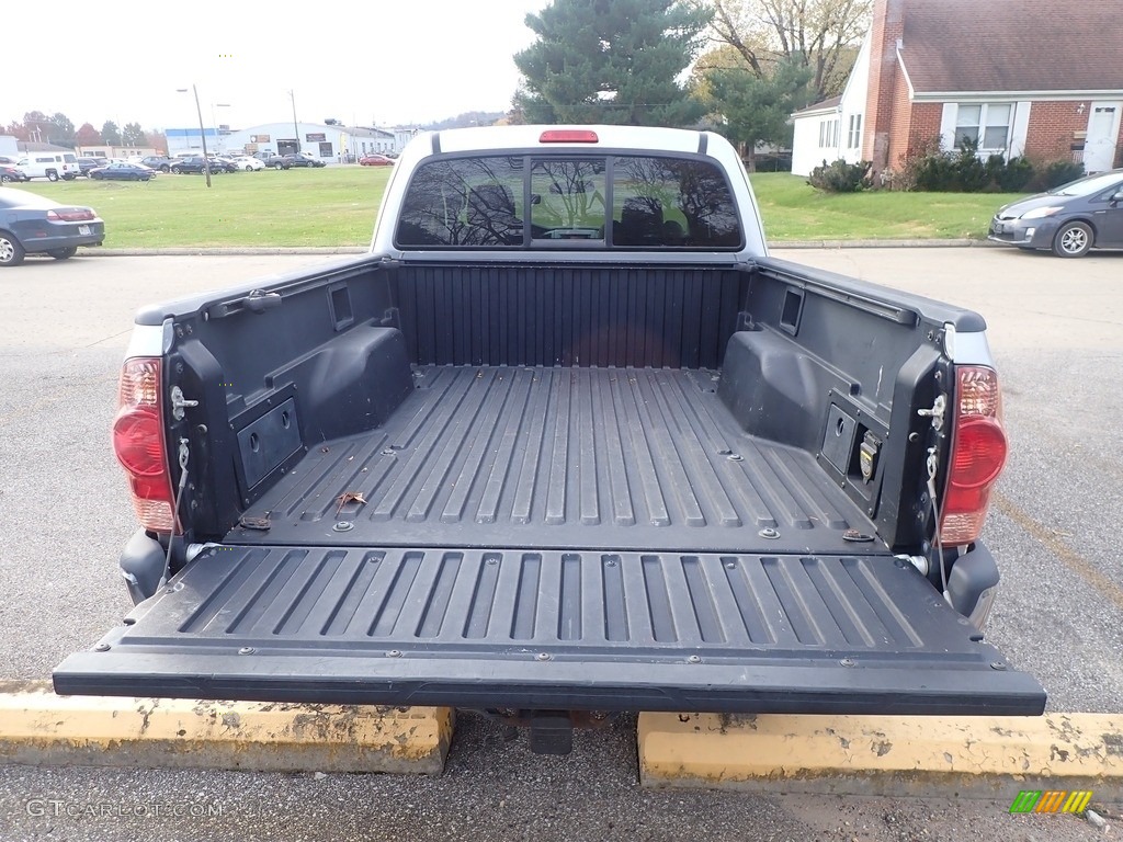 2006 Tacoma V6 TRD Access Cab 4x4 - Silver Streak Mica / Graphite Gray photo #11