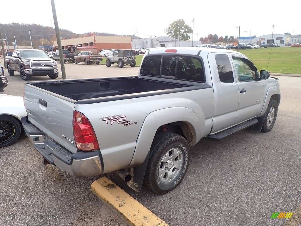 2006 Tacoma V6 TRD Access Cab 4x4 - Silver Streak Mica / Graphite Gray photo #12