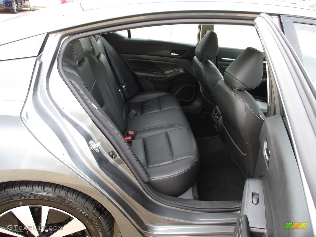 2019 Nissan Altima SL Rear Seat Photo #143224813