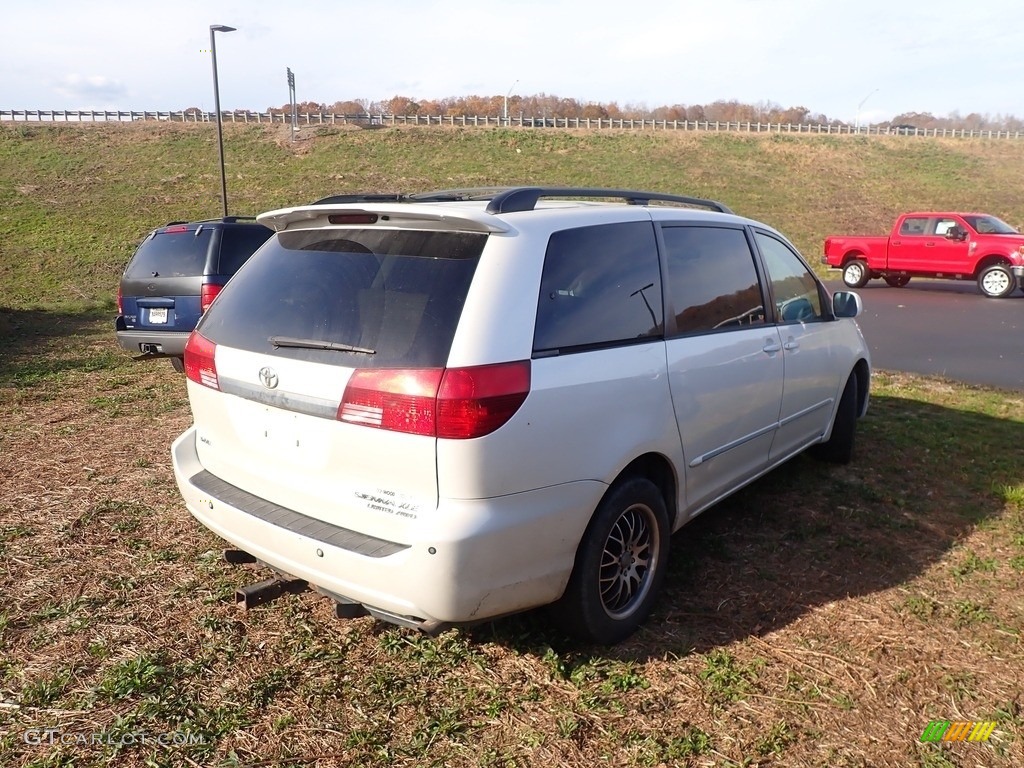 2005 Sienna XLE Limited AWD - Natural White / Stone photo #11