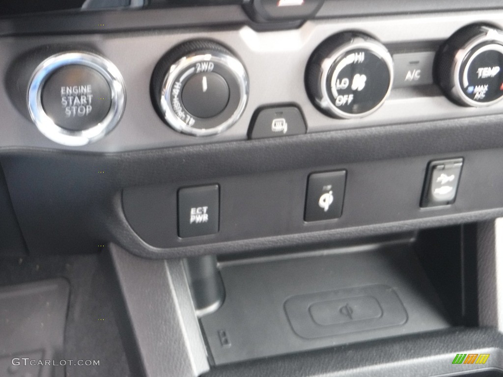2017 Tacoma TRD Sport Access Cab 4x4 - Blazing Blue Pearl / Cement Gray photo #4