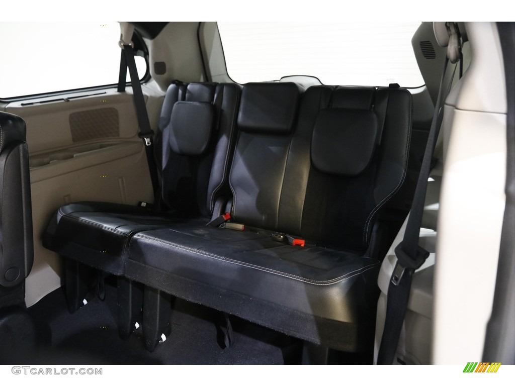 2016 Grand Caravan SXT - Bright White / Black/Light Graystone photo #19