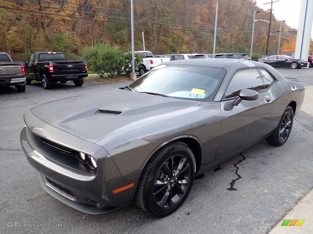 2020 Challenger SXT AWD - Granite / Black photo #7