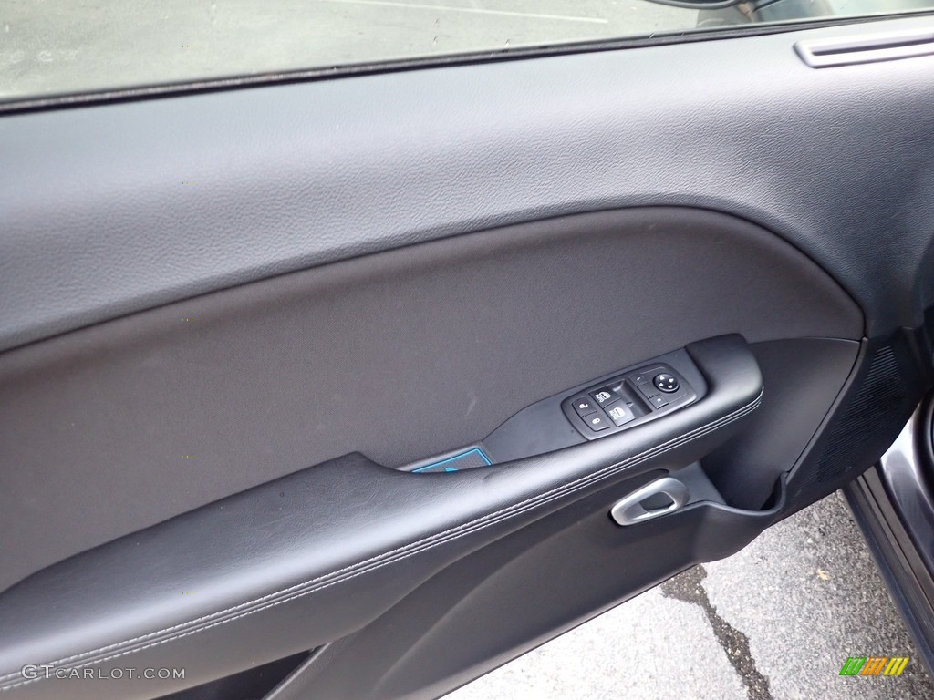 2020 Challenger SXT AWD - Granite / Black photo #20