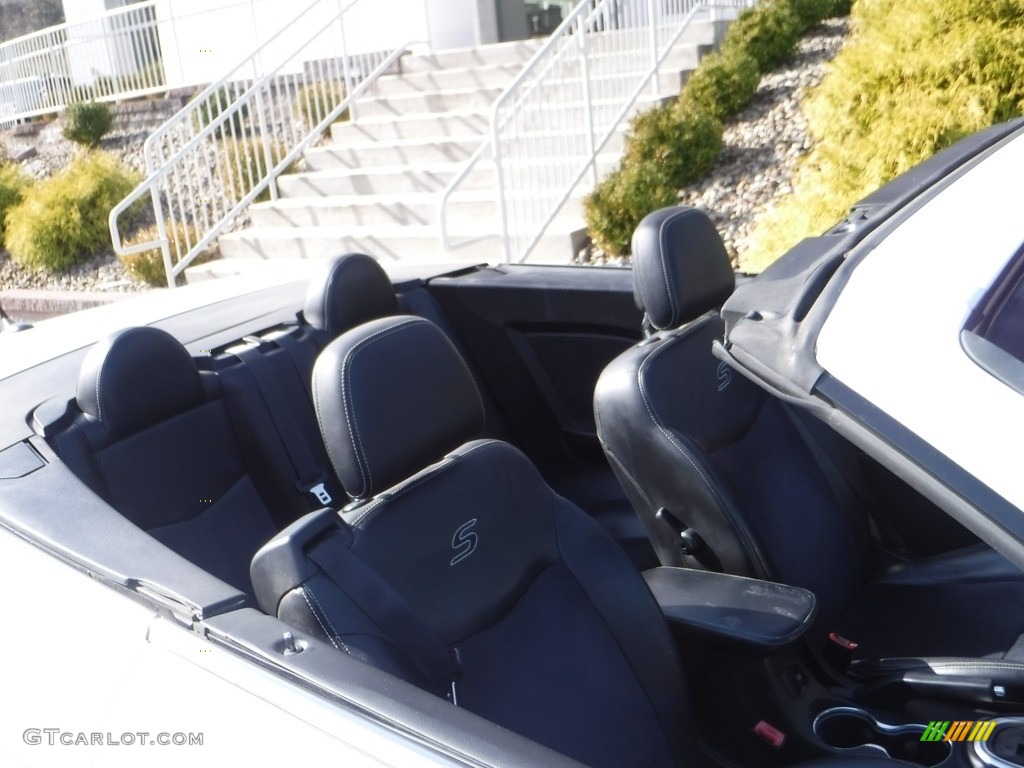 2012 200 S Convertible - Bright White / Black photo #4