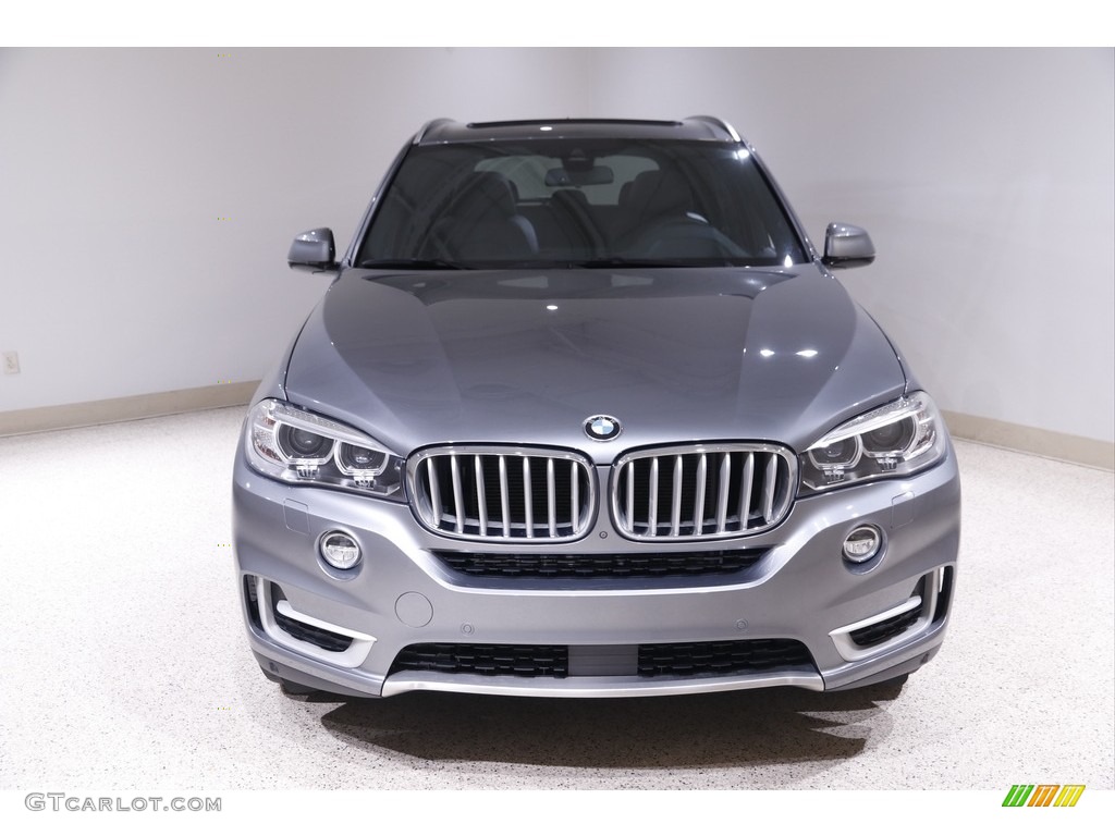 2017 X5 xDrive35d - Space Gray Metallic / Black photo #2