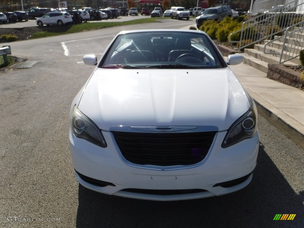 2012 200 S Convertible - Bright White / Black photo #13