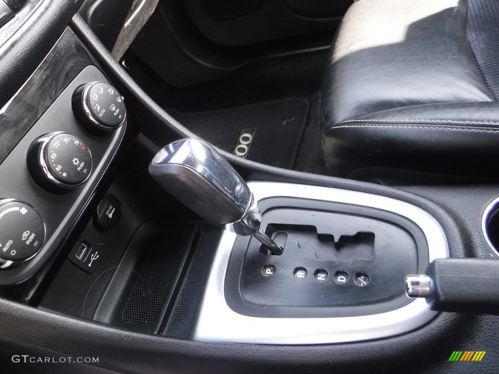 2012 200 S Convertible - Bright White / Black photo #28