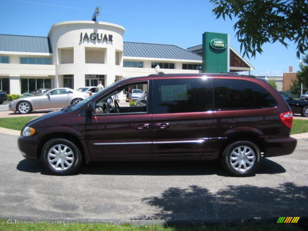 2003 Town & Country LXi - Deep Molten Red Pearl / Taupe photo #2