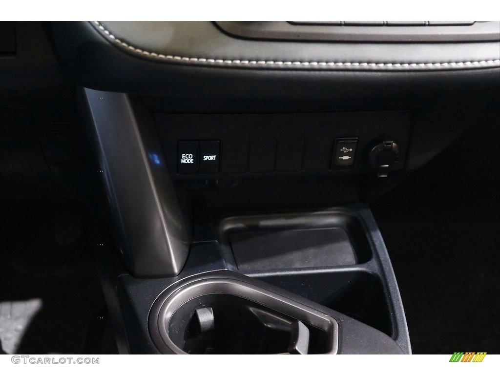 2018 RAV4 XLE - Galactic Aqua Mica / Black photo #12
