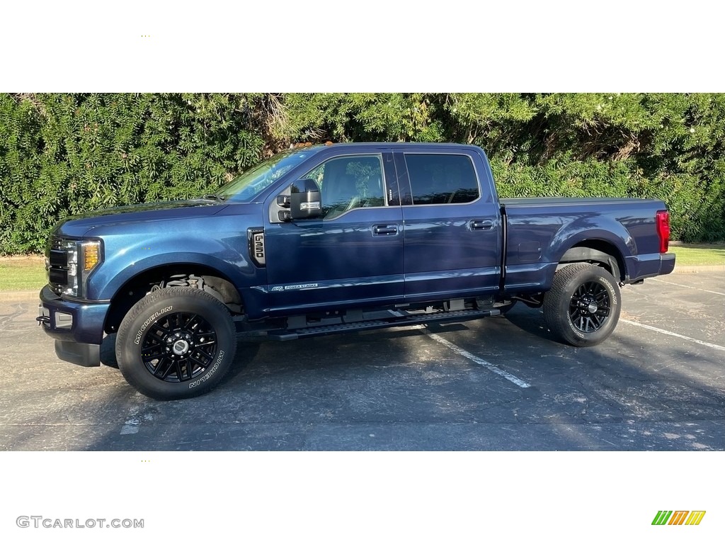 2019 F350 Super Duty Lariat Crew Cab 4x4 - Blue Jeans / Black photo #13