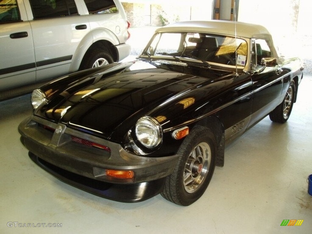 Black 1980 MG MGB Mark III Exterior Photo #143233655