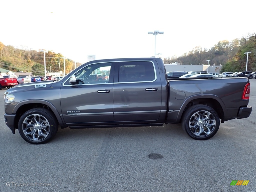 2022 1500 Limited Crew Cab 4x4 - Granite Crystal Metallic / Black photo #2