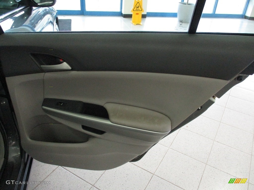 2009 Accord EX Sedan - Polished Metal Metallic / Gray photo #18