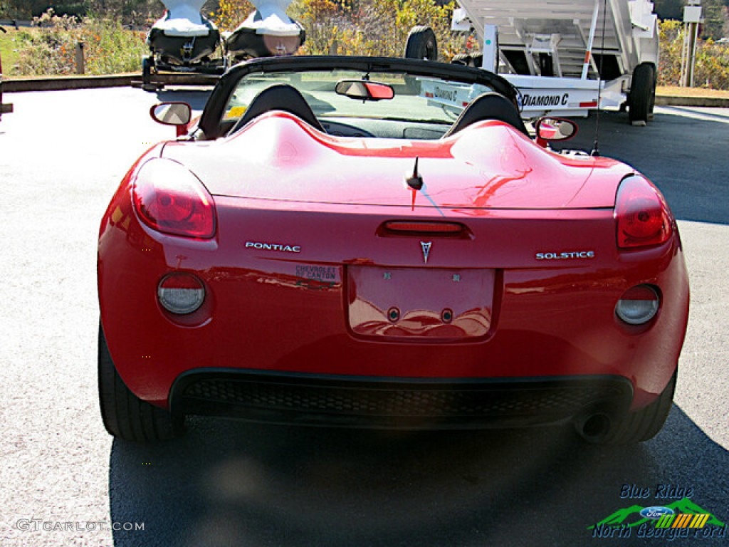 2008 Solstice Roadster - Aggressive Red / Ebony photo #4