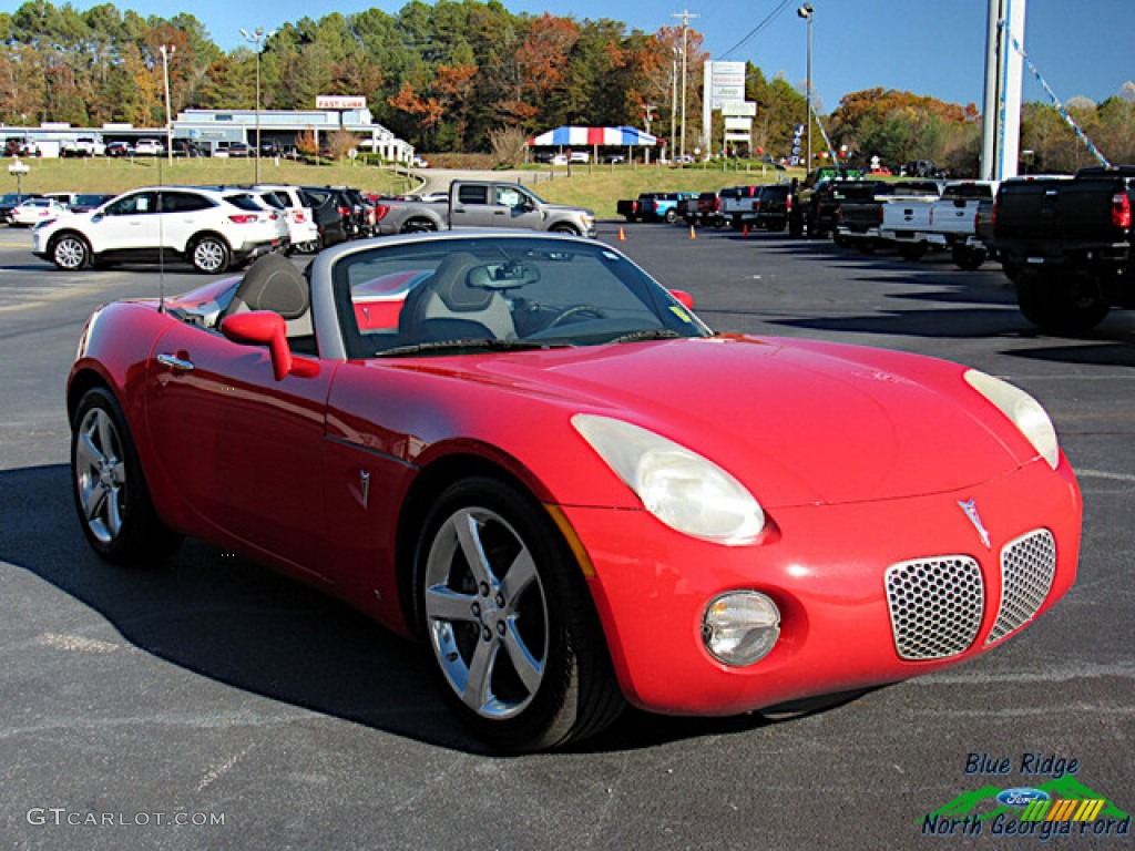 2008 Solstice Roadster - Aggressive Red / Ebony photo #7