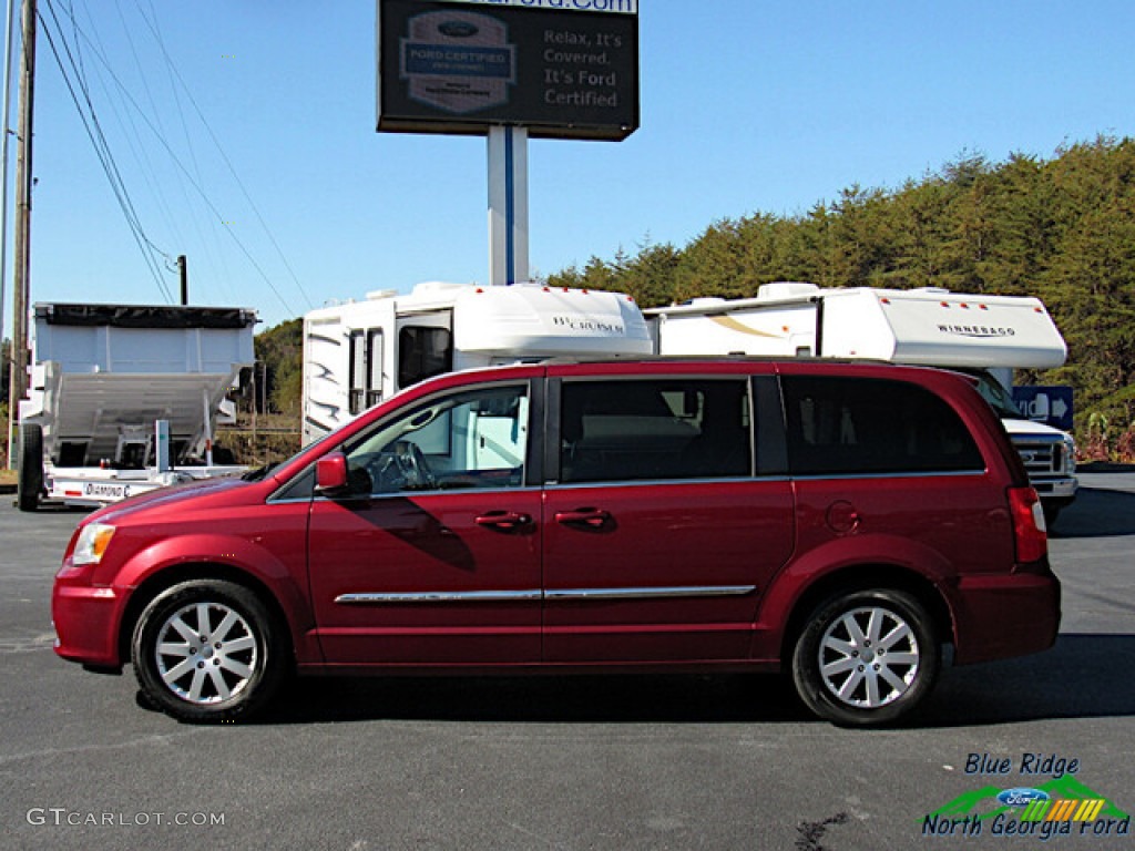 2014 Town & Country Touring - Deep Cherry Red Crystal Pearl / Dark Frost Beige/Medium Frost Beige photo #2