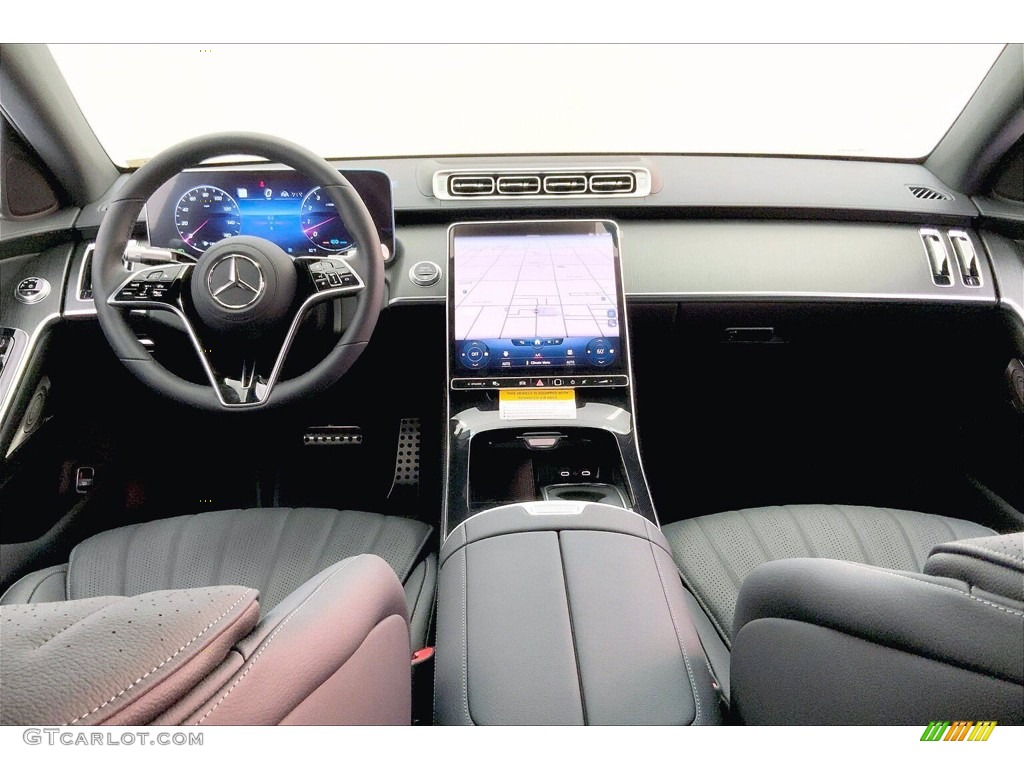 2022 Mercedes-Benz S 500 4Matic Sedan Black Dashboard Photo #143240677