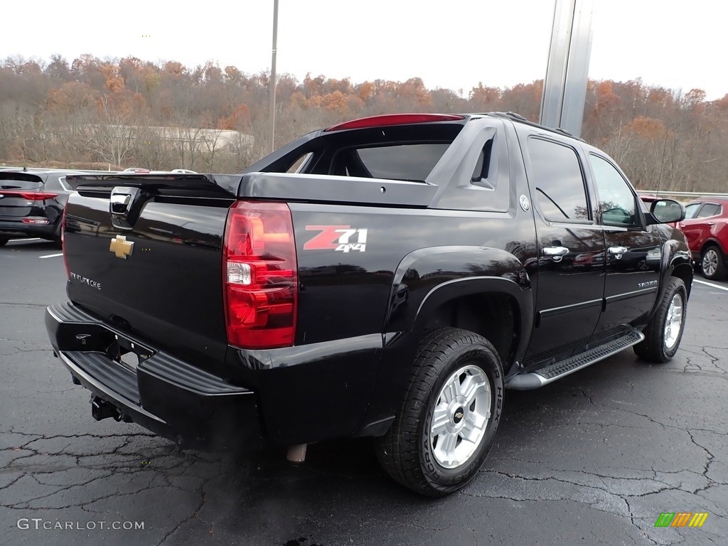 2013 Avalanche LT 4x4 - Black / Ebony photo #9