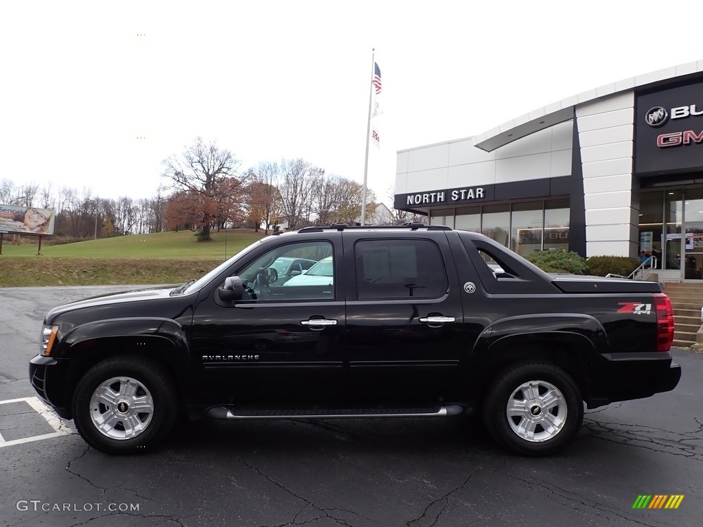 2013 Avalanche LT 4x4 - Black / Ebony photo #12