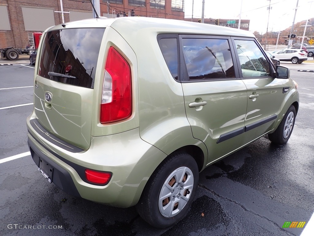 2013 Soul 1.6 - Alien Green / Black Cloth photo #2