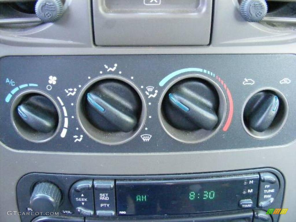 2004 PT Cruiser Limited - Seamist Green Metallic / Dark Slate Gray photo #21