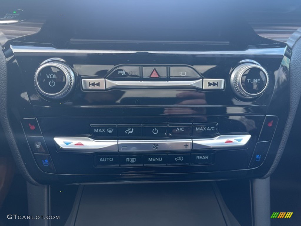 2021 Explorer Limited 4WD - Agate Black Metallic / Ebony photo #26