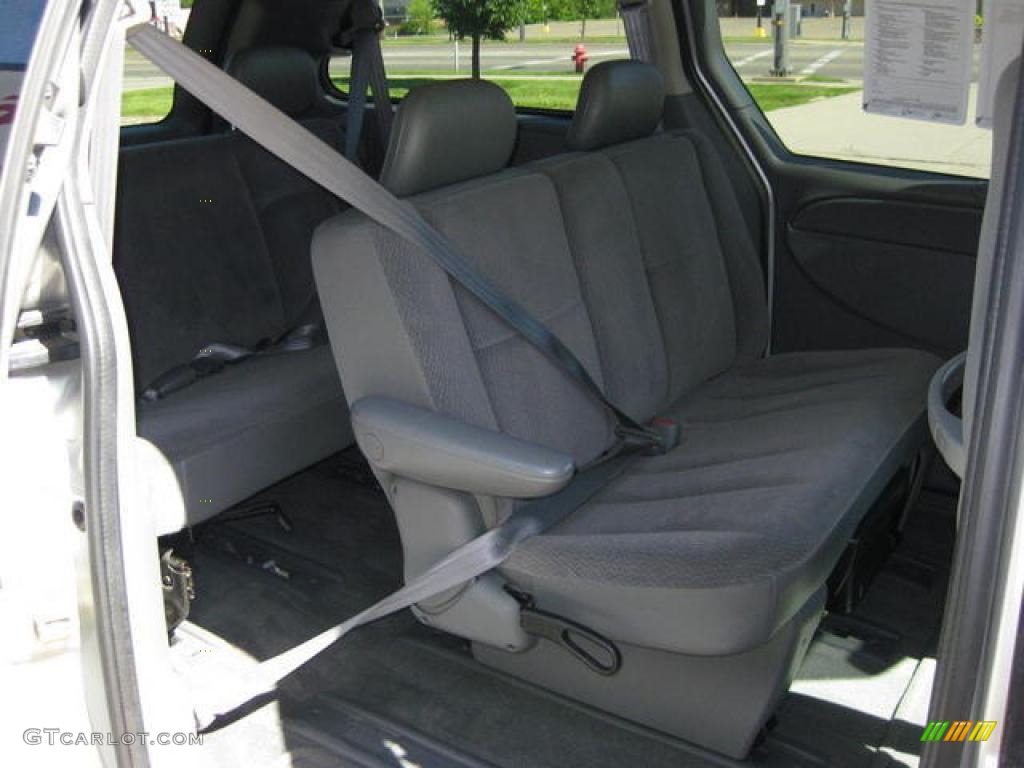 2005 Grand Caravan SE - Bright Silver Metallic / Medium Slate Gray photo #10