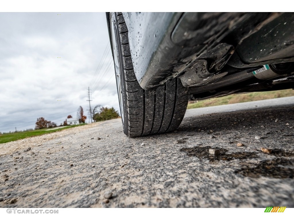 2014 Cruze LTZ - Black Granite Metallic / Jet Black/Brick photo #15