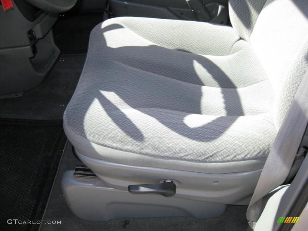 2005 Grand Caravan SE - Bright Silver Metallic / Medium Slate Gray photo #13