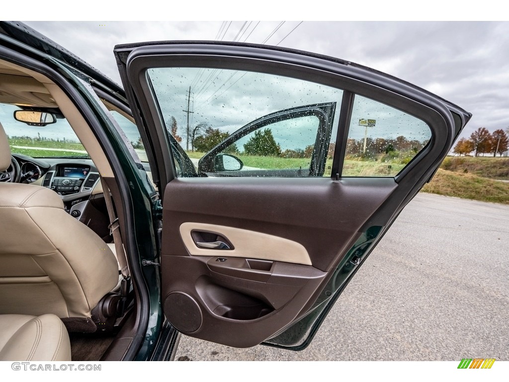 2014 Cruze LTZ - Black Granite Metallic / Jet Black/Brick photo #25