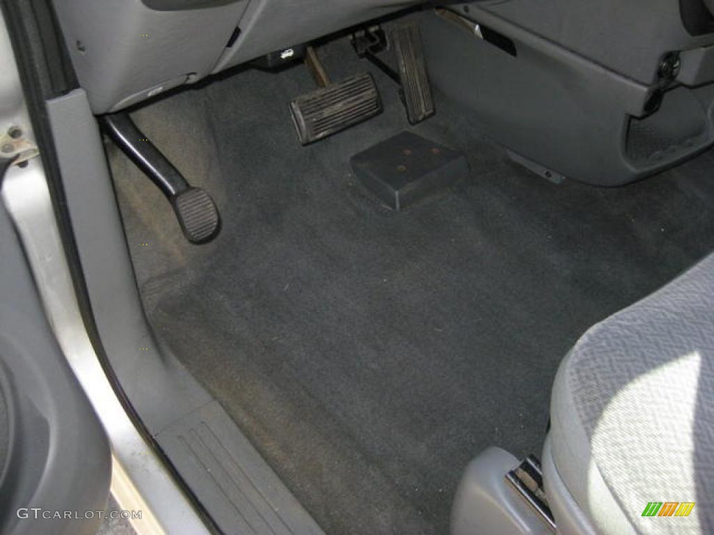 2005 Grand Caravan SE - Bright Silver Metallic / Medium Slate Gray photo #15