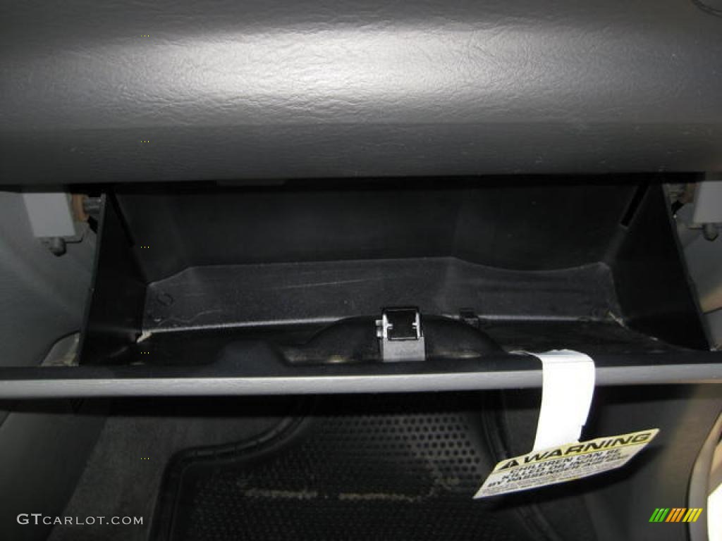 2005 Grand Caravan SE - Bright Silver Metallic / Medium Slate Gray photo #25