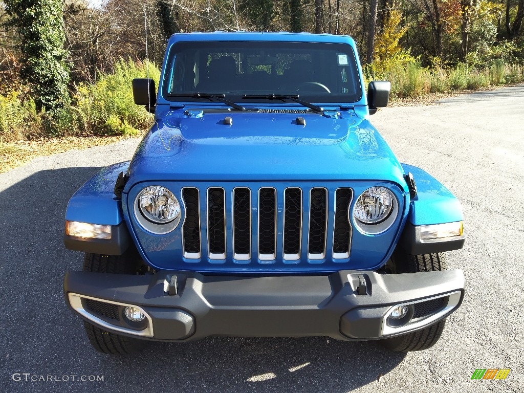 2021 Gladiator Overland 4x4 - Hydro Blue Pearl / Black photo #3