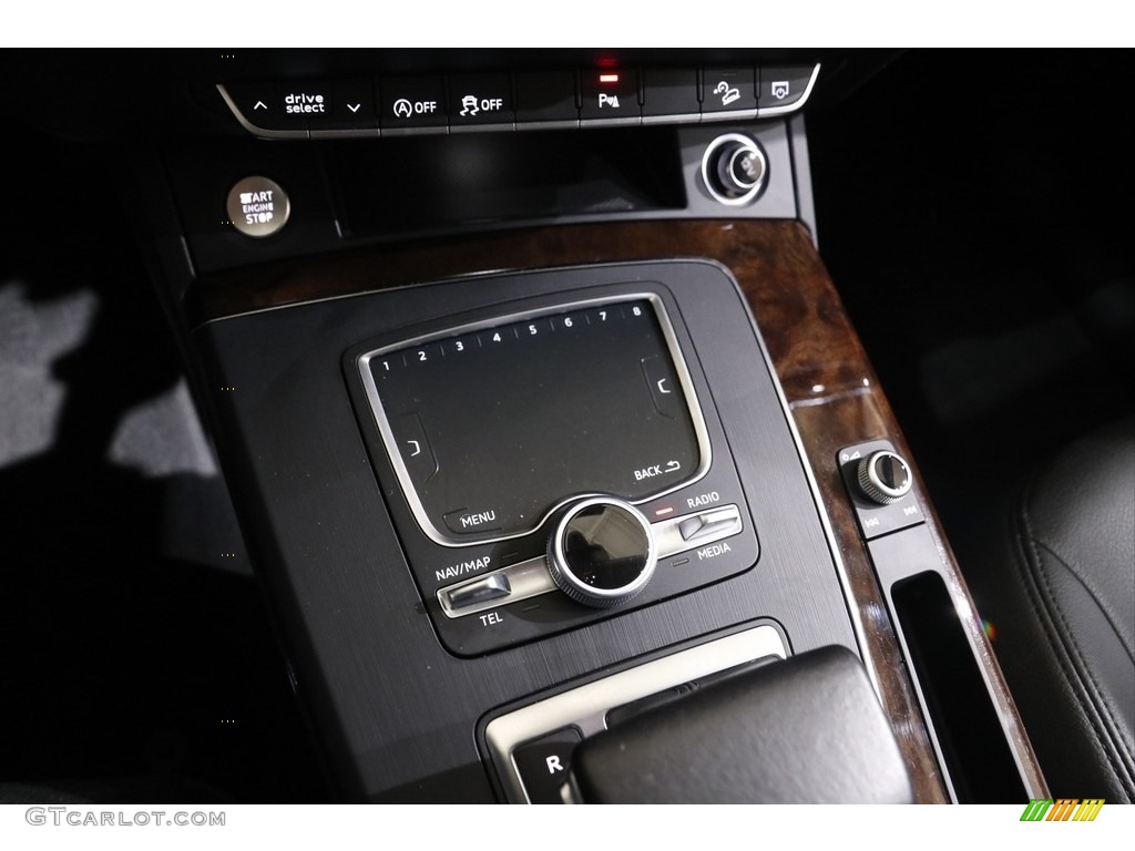 2018 Q5 2.0 TFSI Premium Plus quattro - Monsoon Gray Metallic / Black photo #17