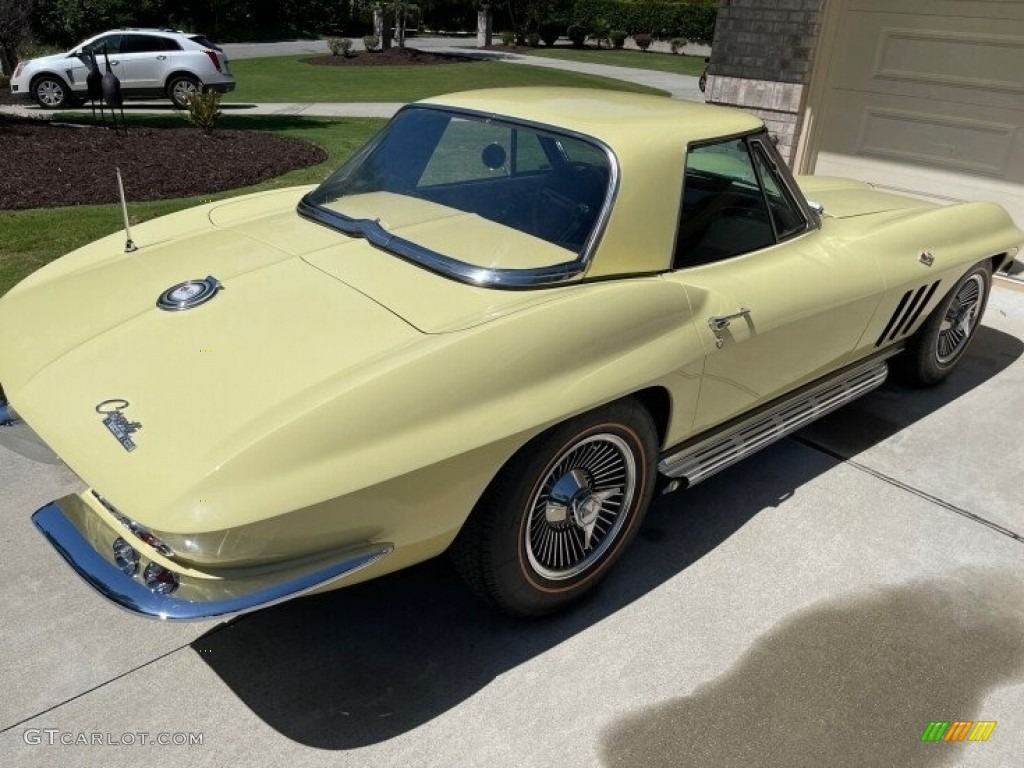 Goldwood Yellow 1965 Chevrolet Corvette Sting Ray Convertible Exterior Photo #143252282