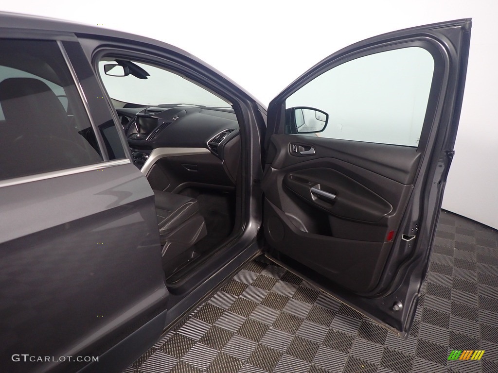 2013 Escape SEL 2.0L EcoBoost 4WD - Sterling Gray Metallic / Charcoal Black photo #38