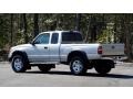 2004 Lunar Mist Metallic Toyota Tacoma V6 Xtracab 4x4  photo #10