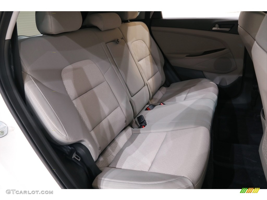 2018 Tucson Sport AWD - Dazzling White / Gray photo #15