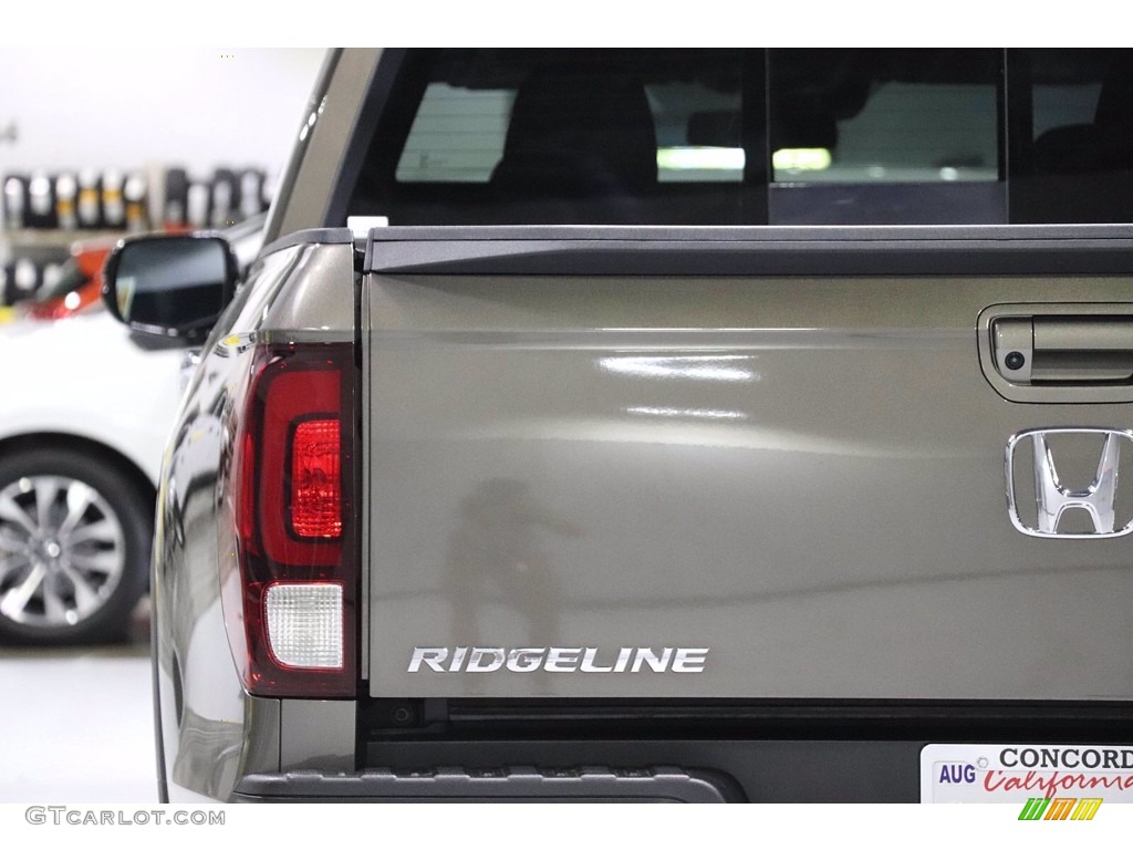 2020 Ridgeline RTL-E AWD - Pacific Pewter Metallic / Black photo #7