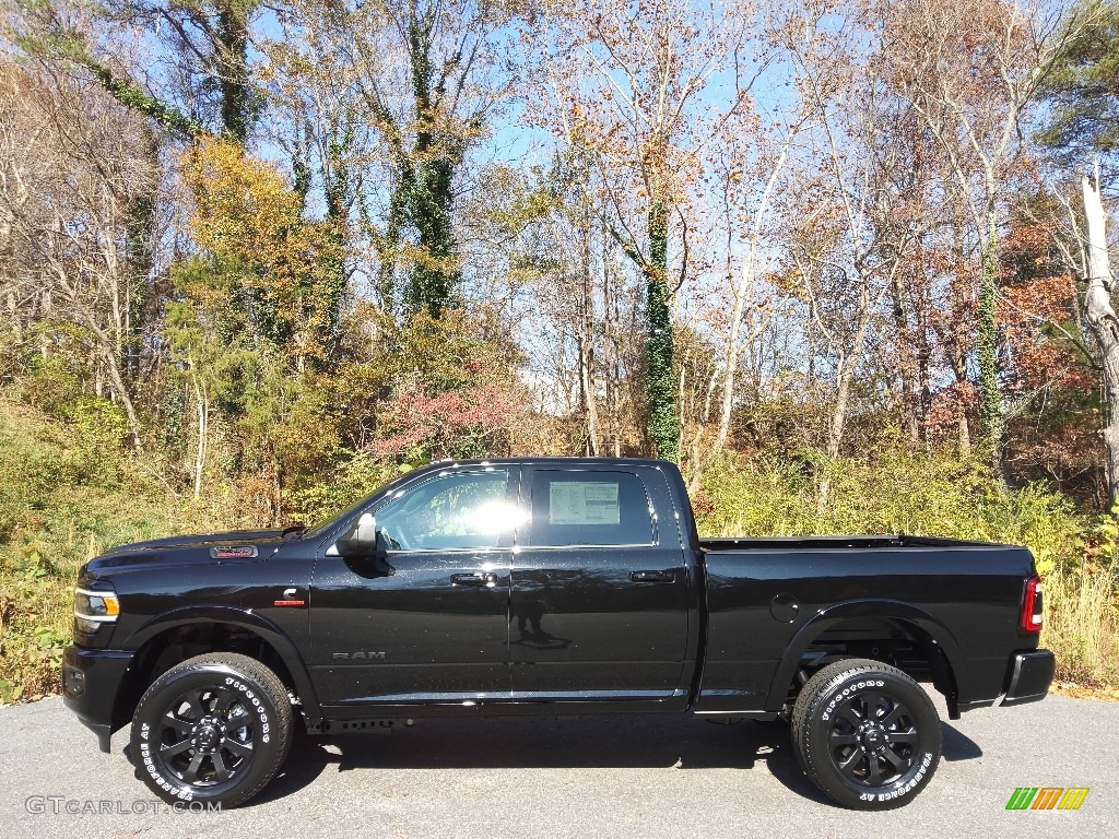 Diamond Black Crystal Pearl Ram 2500