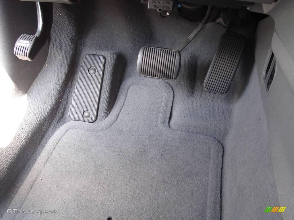 2006 Freestyle SEL AWD - Oxford White / Shale Grey photo #30