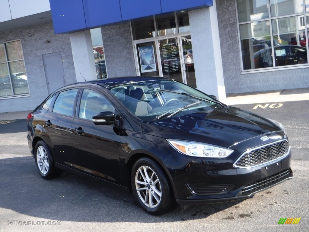 2016 Focus SE Sedan - Shadow Black / Charcoal Black photo #1