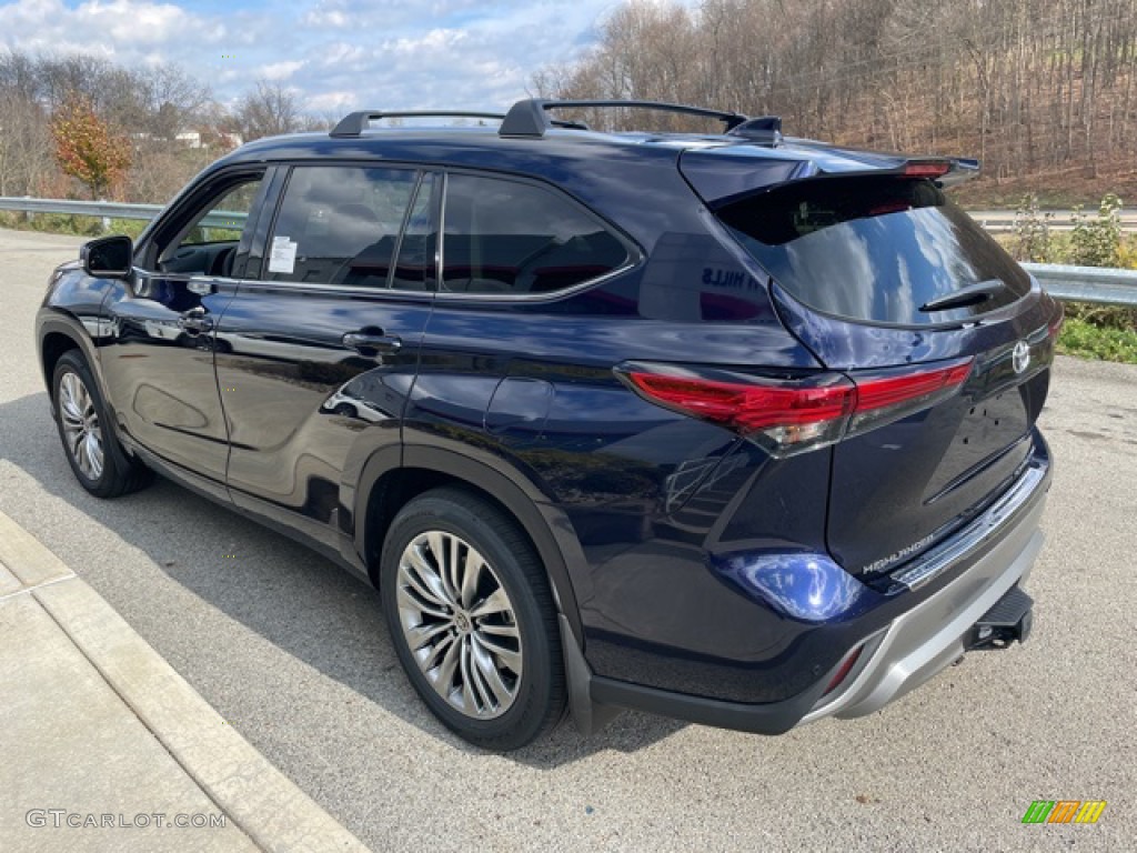2022 Highlander Platinum AWD - Blueprint / Black photo #2