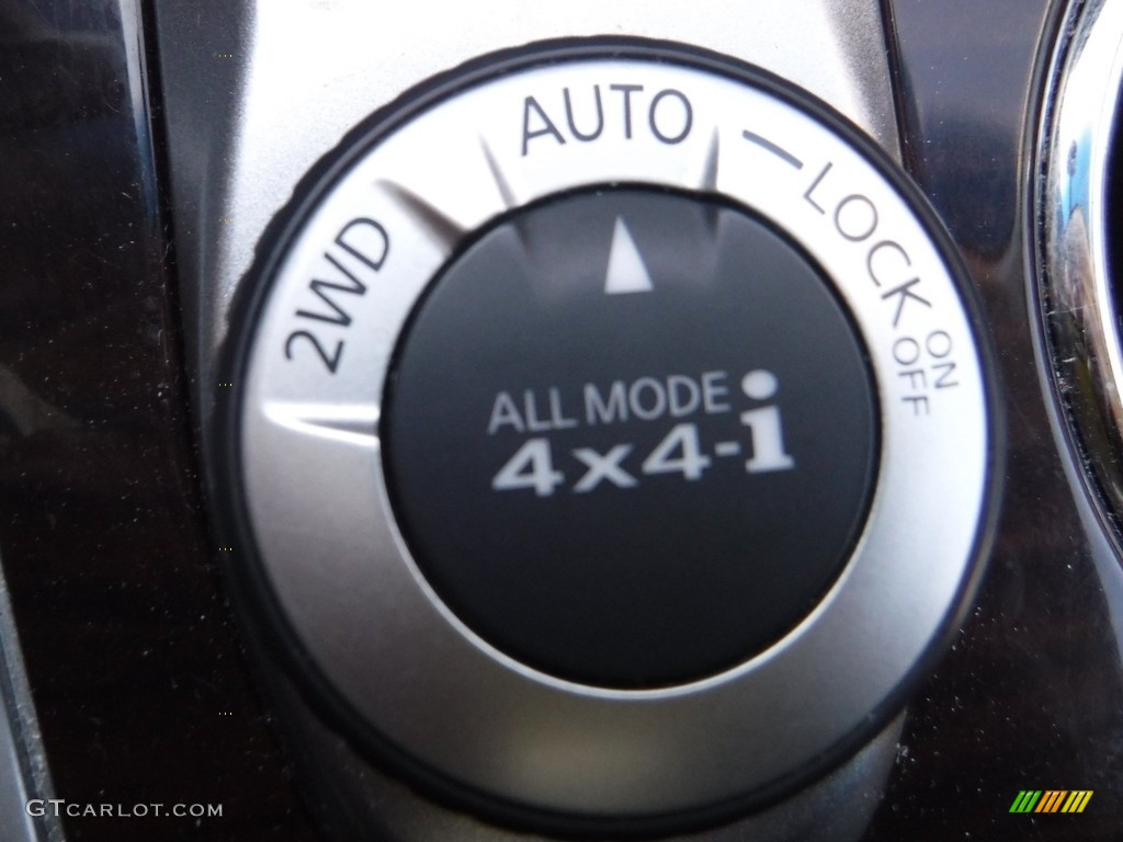 2013 Pathfinder Platinum 4x4 - Dark Slate / Charcoal photo #19