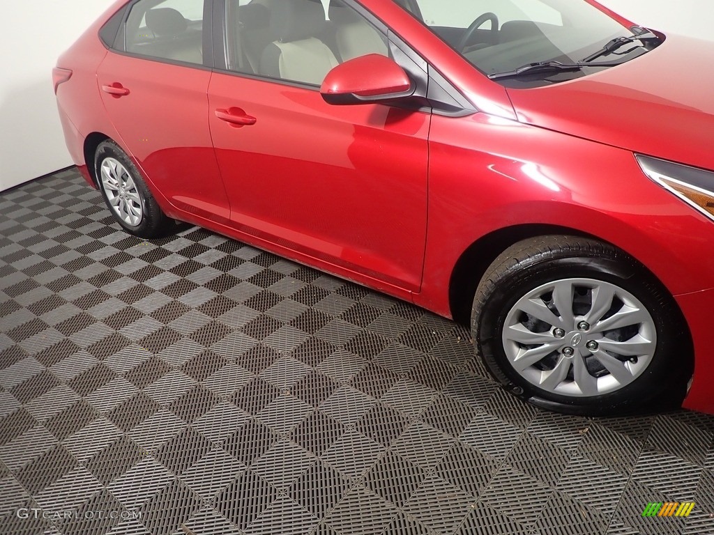 2020 Accent SE - Pomegranate Red / Beige photo #4