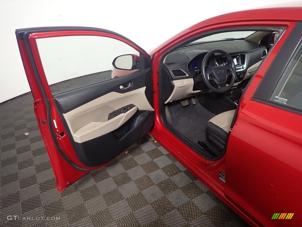 2020 Accent SE - Pomegranate Red / Beige photo #20