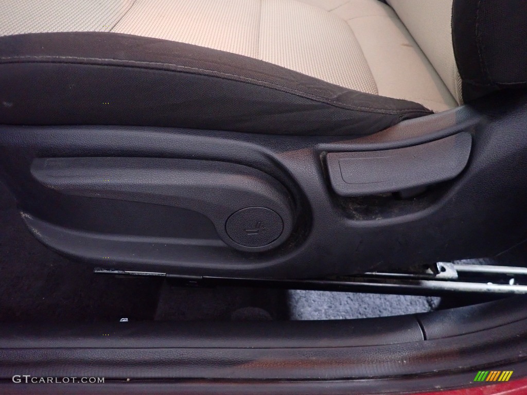 2020 Accent SE - Pomegranate Red / Beige photo #23