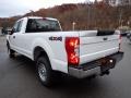 Oxford White - F350 Super Duty XL SuperCab 4x4 Photo No. 4